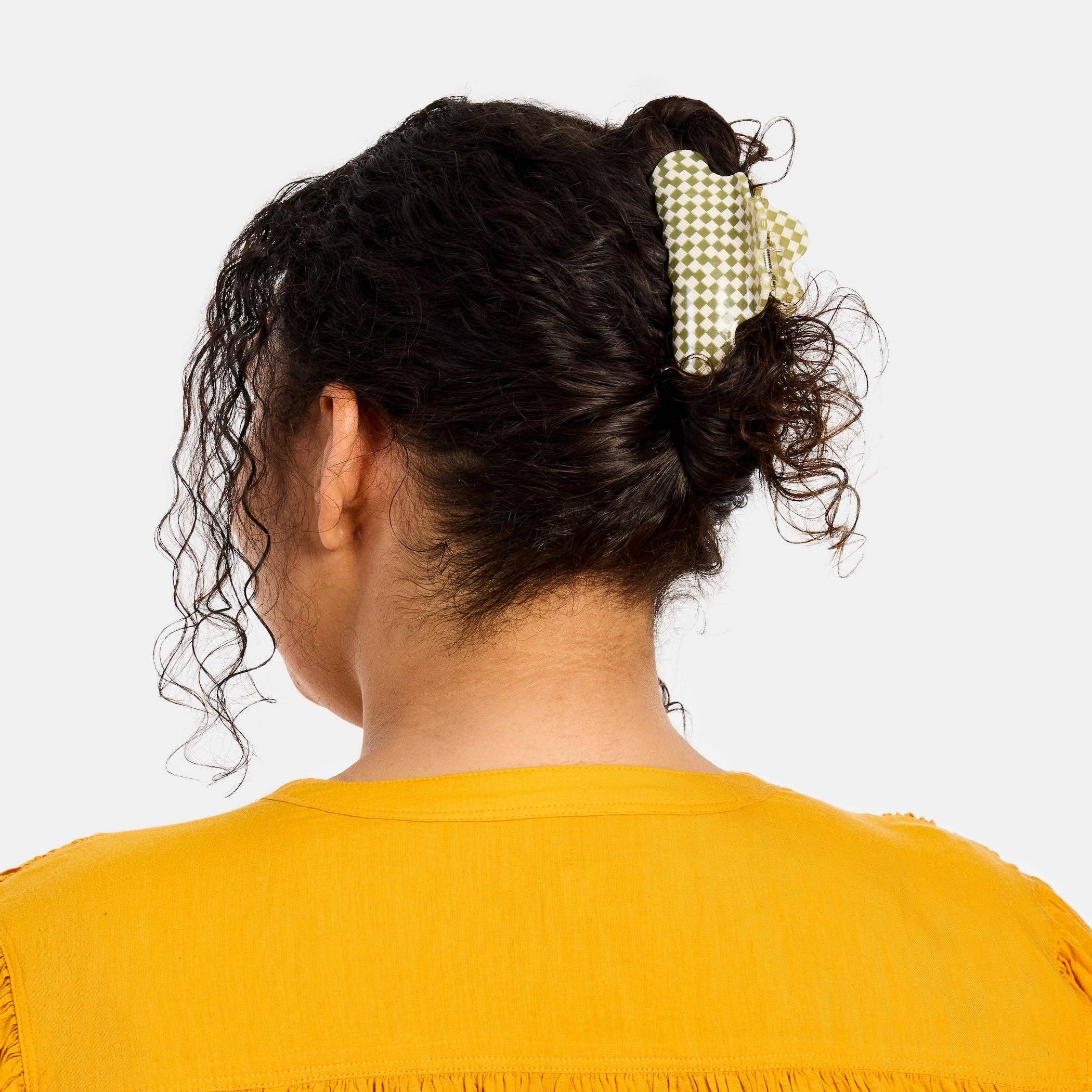 Chunks Hair Claw in Olive Check