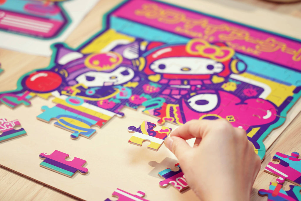 Hello Kitty® And Friends Jigsaw Puzzle: Kawaii Arcade