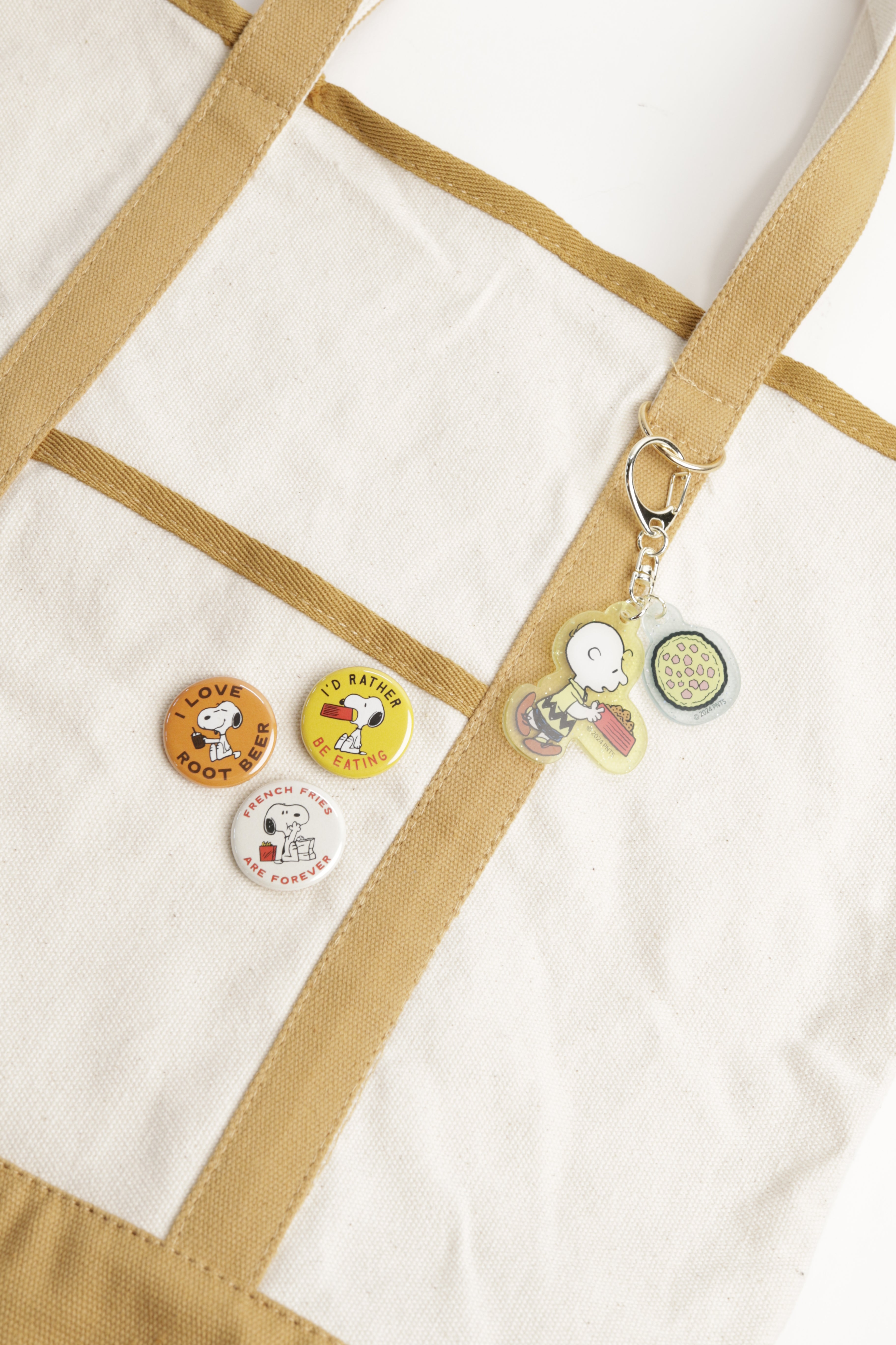 Blind Box Snoopy and Peanuts Keychain