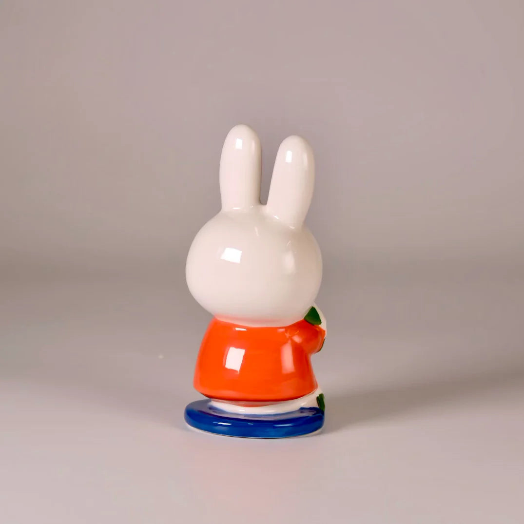 Miffy  Daisy Bouquet Figurine