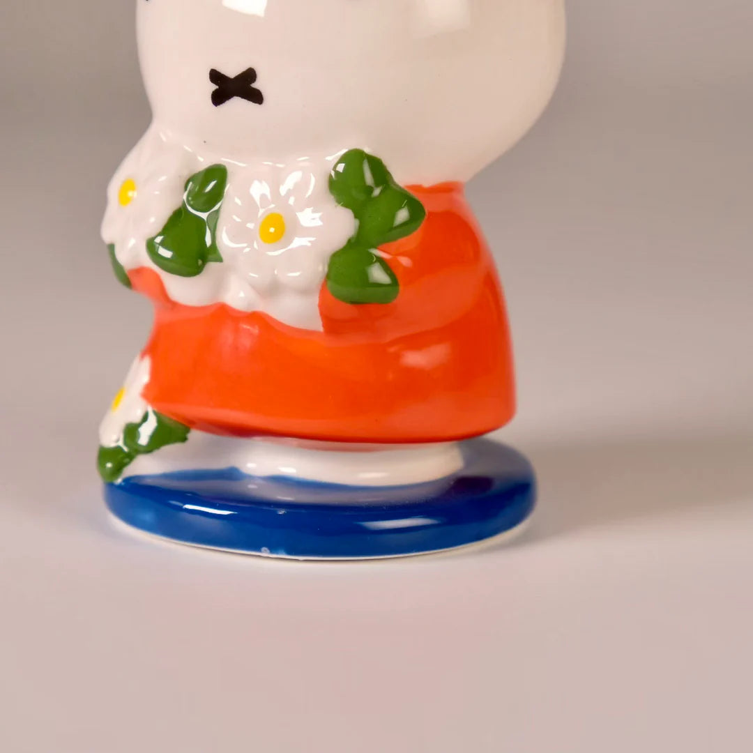 Miffy  Daisy Bouquet Figurine