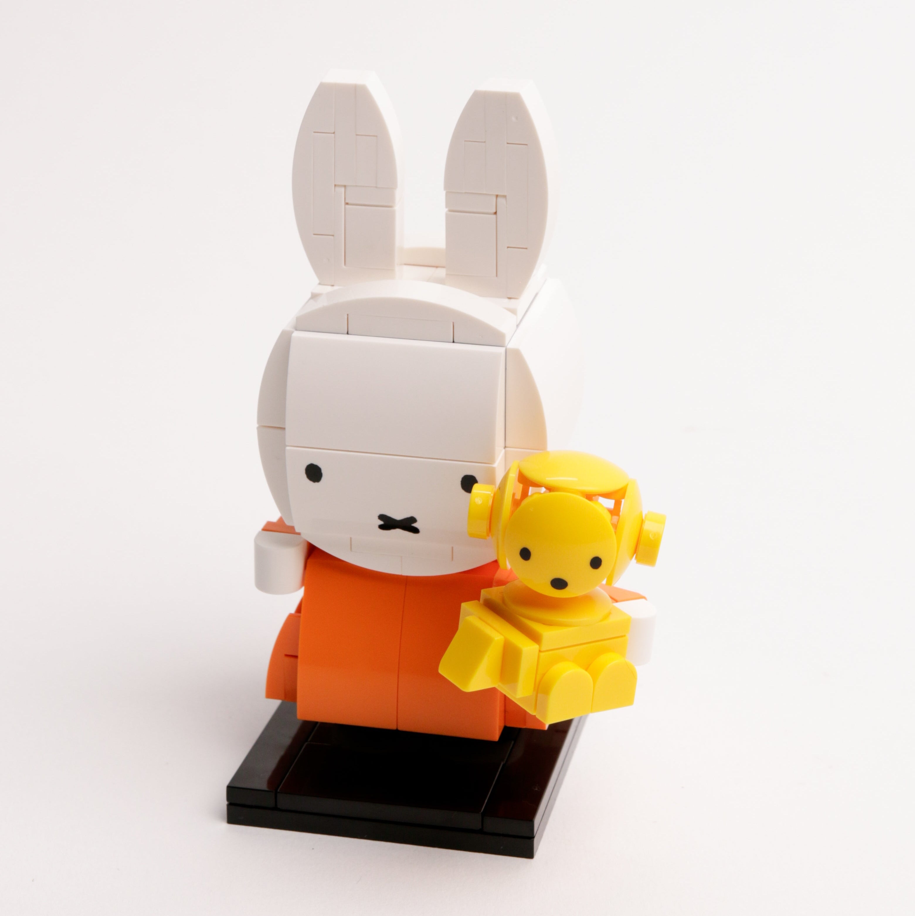 Miffy Brick Figurine Building Block Kit